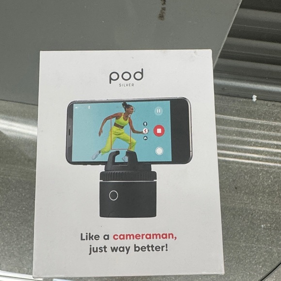 Pod Silver Smartphone Mount